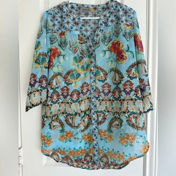 Figueroa and Flower Top Womens Large BOHO Blouse Roll Tab Blue Floral - Picture 1 of 4
